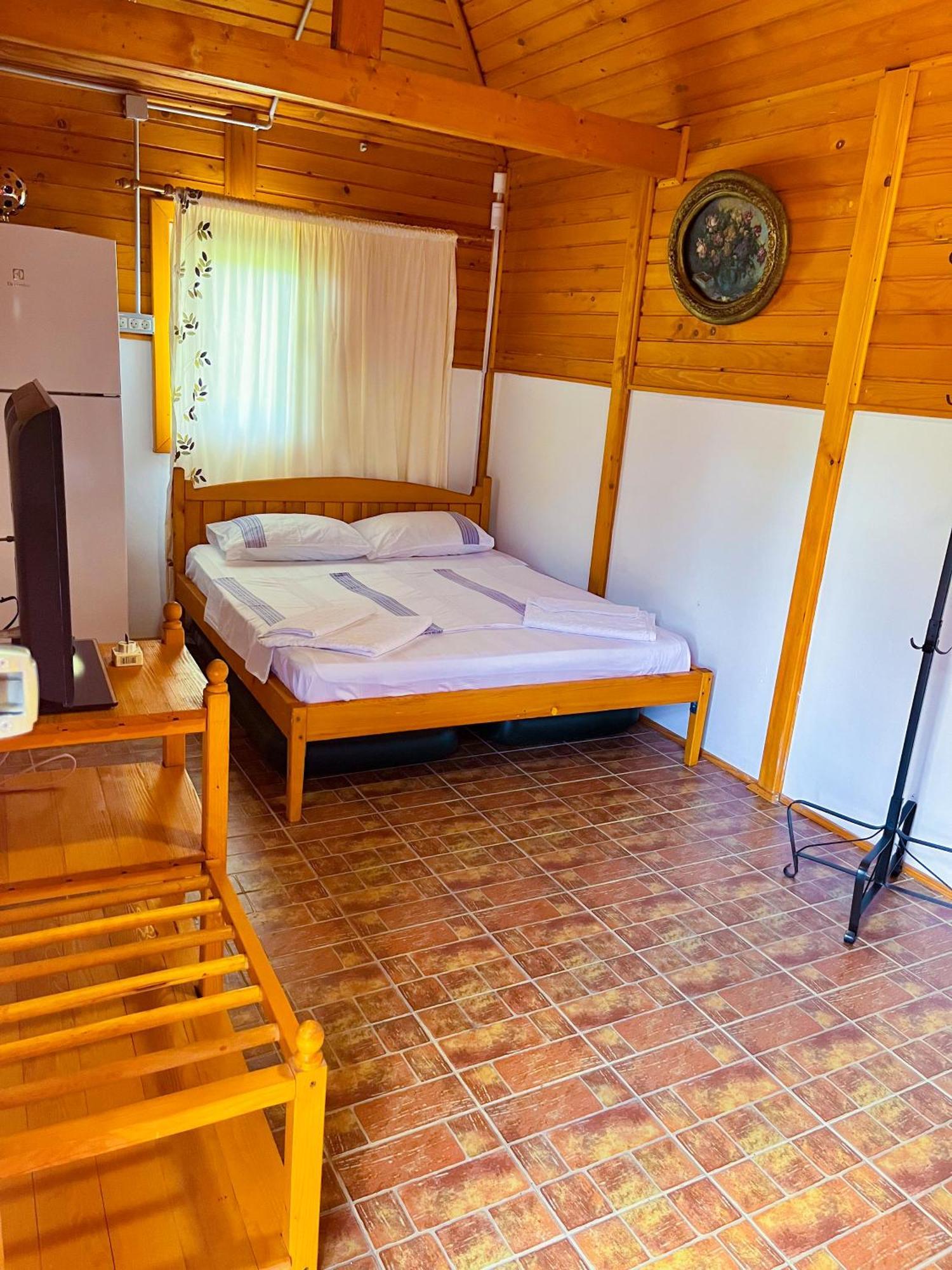 Colt De Rai Hotel Corbu  Buitenkant foto